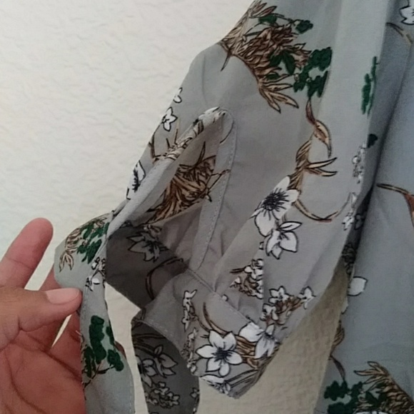 Dress - Picture 2 of 4